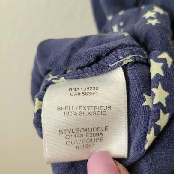 Equipment 100% Silk Stars Print Romper M Navy - Picture 13 of 13